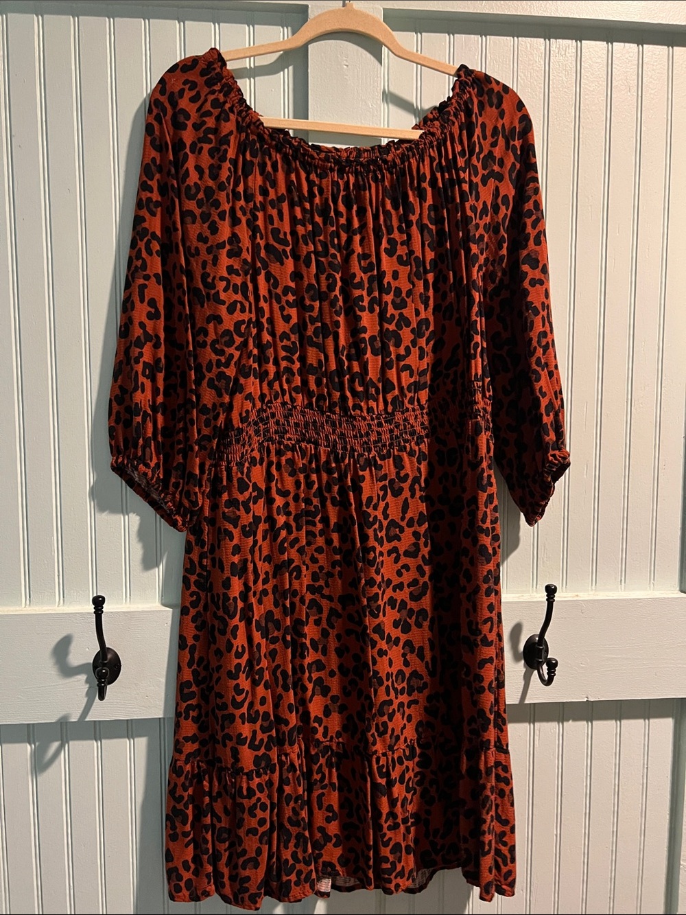 Knox Rose Rust with Black Leopard-Print Midi Dress